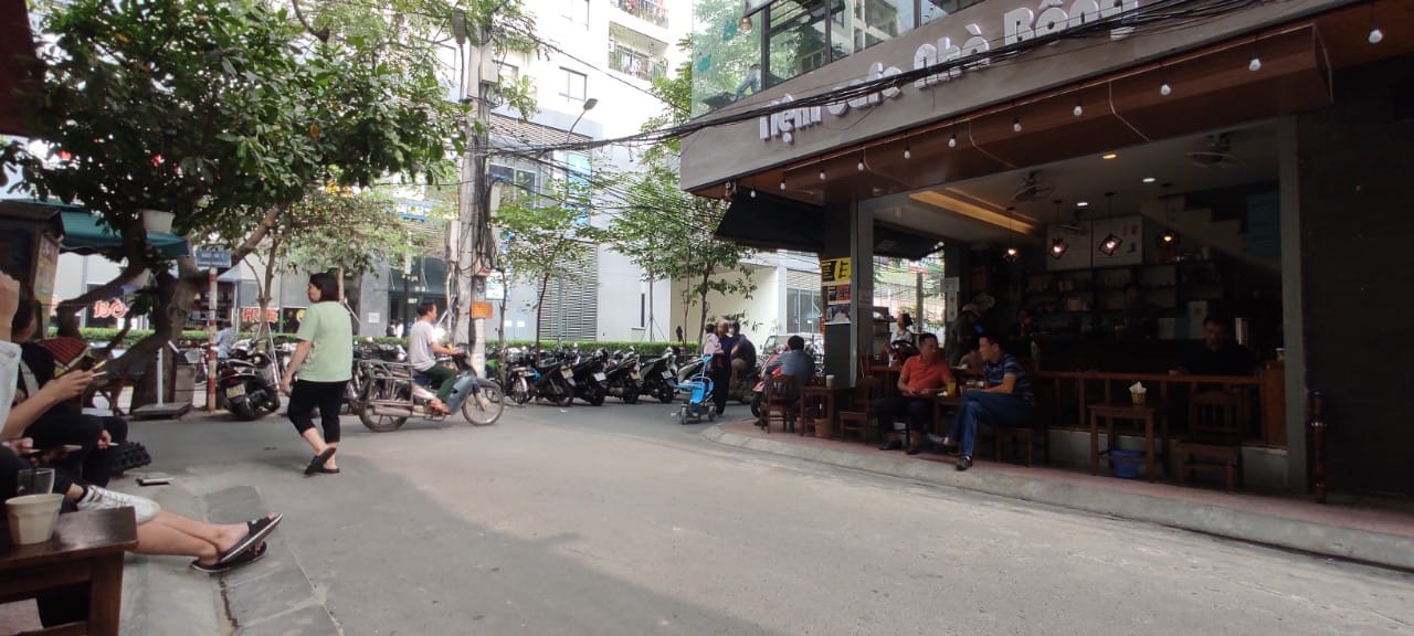 Cho thuê nhà nguyên căn có mặt bằng kinh doanh tại Xuân La, Tây Hồ