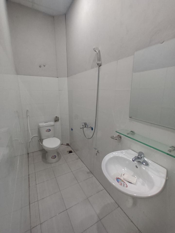 Cho thuê nhà nguyên căn Đông Thiên, Vĩnh Hưng giá 6tr/tháng