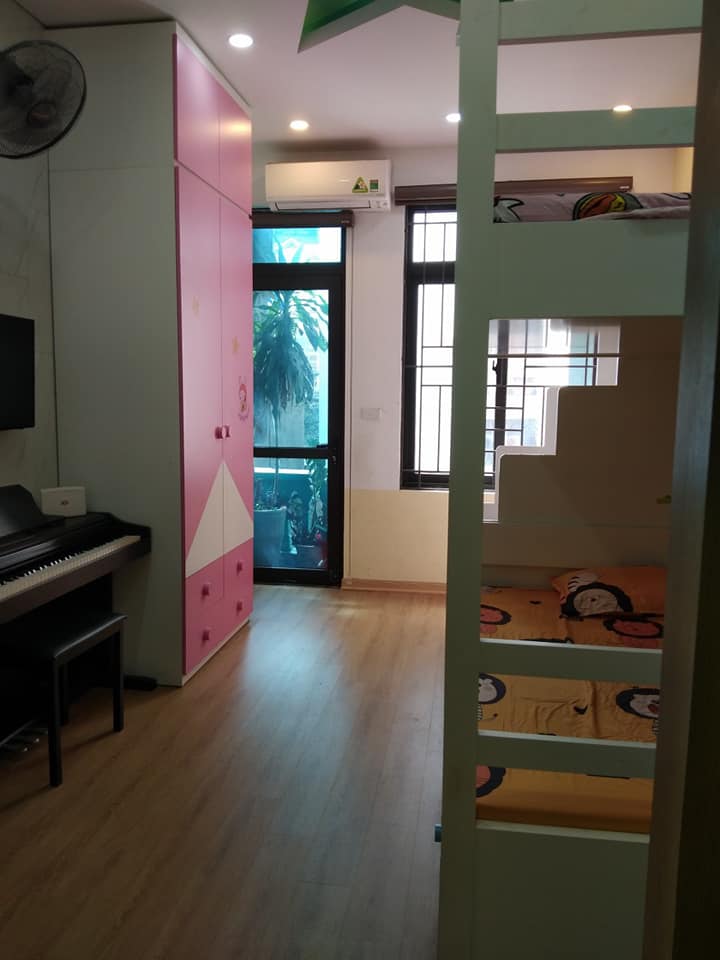 Cho thuê nhà mới đẹp ở Khương Trung, Thanh Xuân giá 9,5tr/tháng