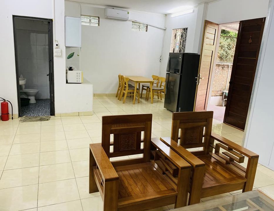 Cho thuê nhà nguyên căn ô tô tránh, kinh doanh được, giá 7tr/tháng