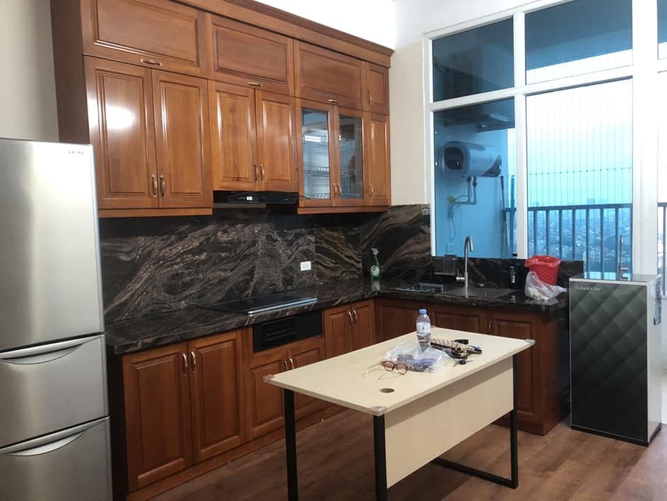 Cho thuê chung cư Báo Công An mặt đường Nguyễn Xiển giá 12tr/tháng