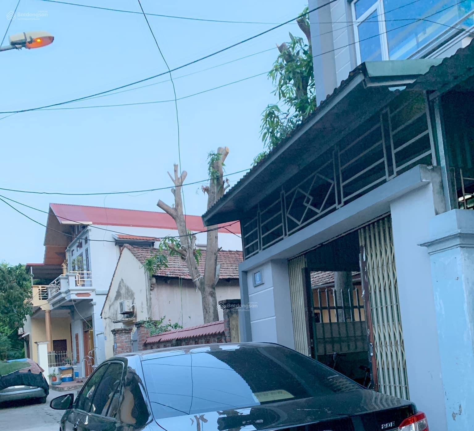 Cần bán nhà 2 tầng ở Khu phố Hồng Hậu - Phú Thịnh - Thị xã Sơn Tây