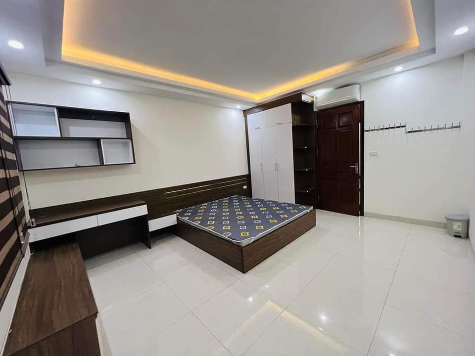 Cần bán nhà 6 tầng, thang máy hiện đại giá 4,9 tỷ tại Ngọc Hà, Ba Đình