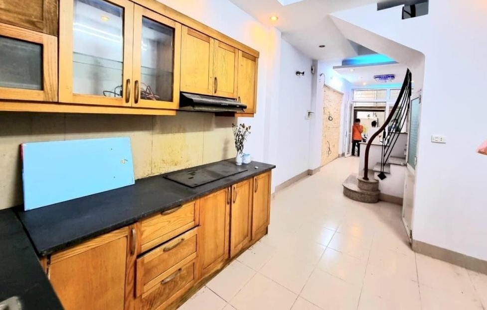 Bán nhà chính chủ đẹp ở Thụy Khuê giá 5,33 tỷ