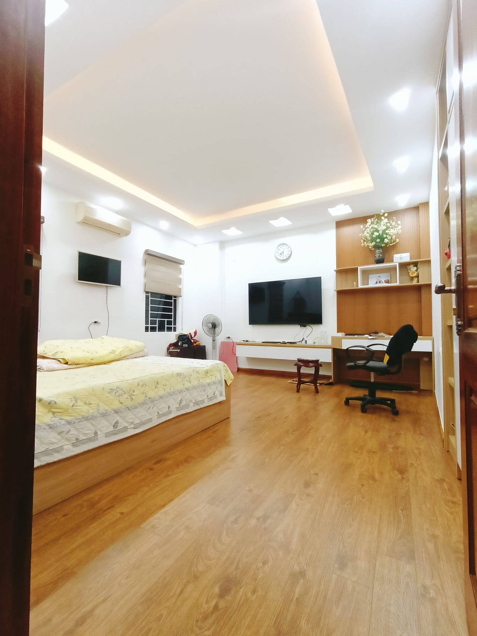 Chính chủ cần bán nhà 5 tầng, diện tích 42m2 giá 5,29 tỷ tại Trần Khát Chân, Hai Bà Trưng