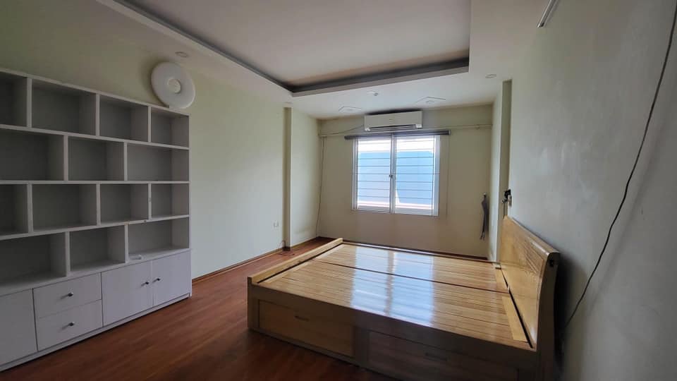 Cần bán gấp nhà ở Tam Trinh, Hoàng Mai diện tích 30m2 giá 3,5 tỷ