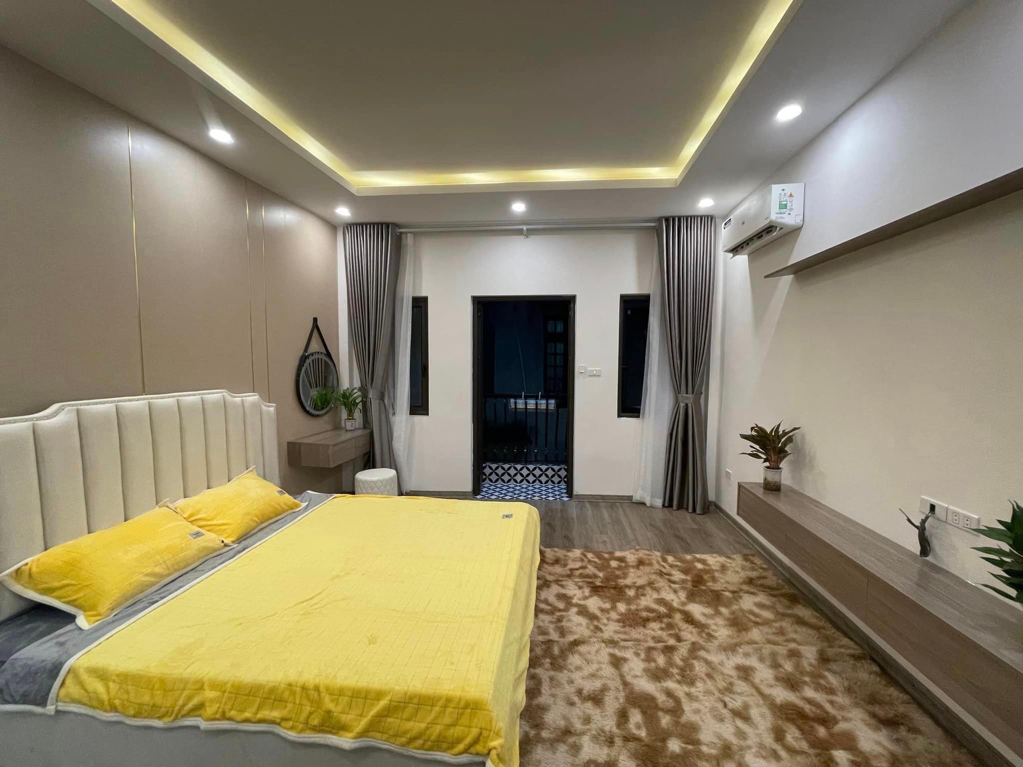 Bán nhà tại Giáp Bát, Hoàng Mai, diện tích 36m2 giá 3,45 tỷ