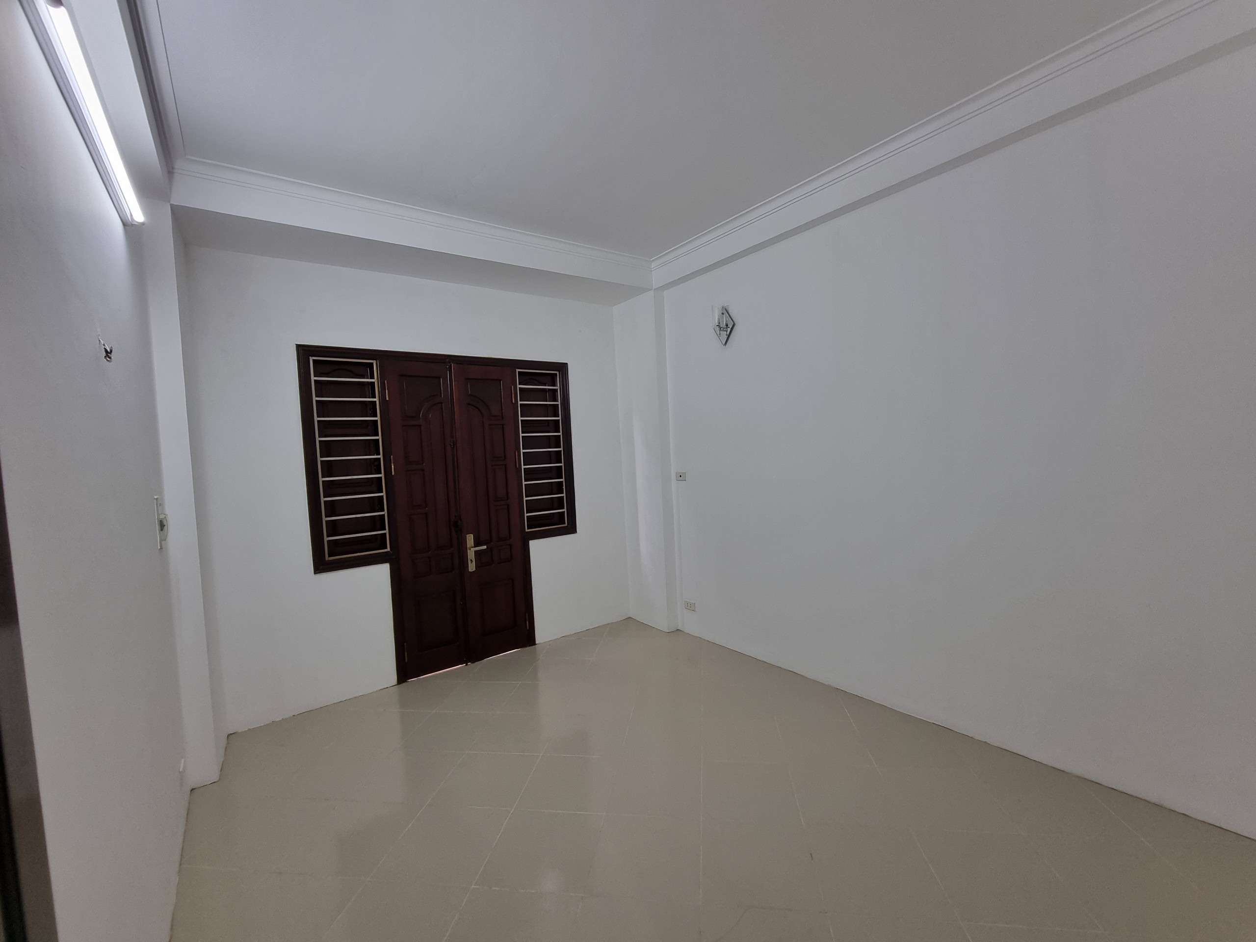 Chính chủ cần bán gấp nhà tại Đỗ Đức Dục diện tích 40m2 giá 4,7 tỷ