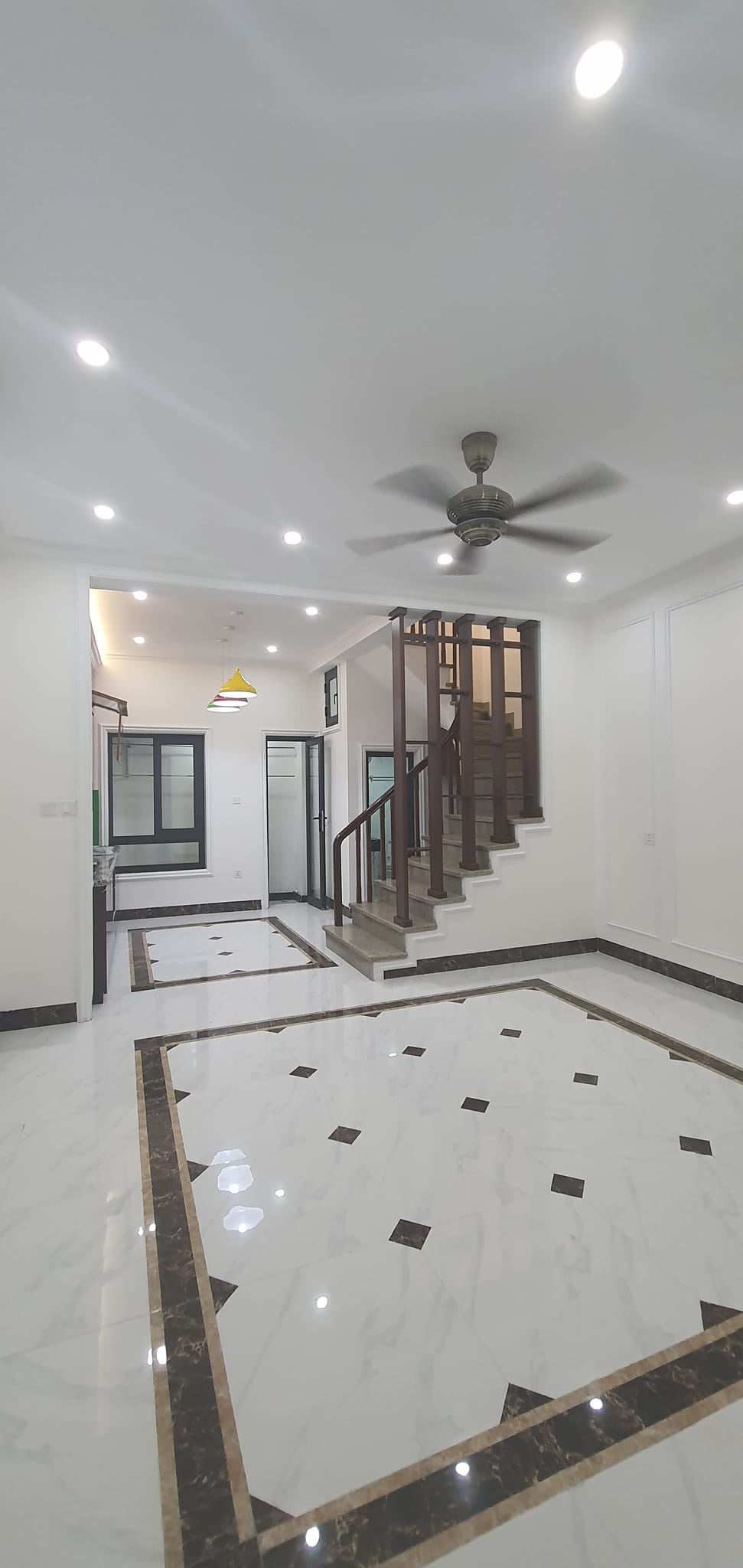 Bán nhà 4 tầng, 56m2 giá 5,15 tỷ tại Xuân La, Tây Hồ