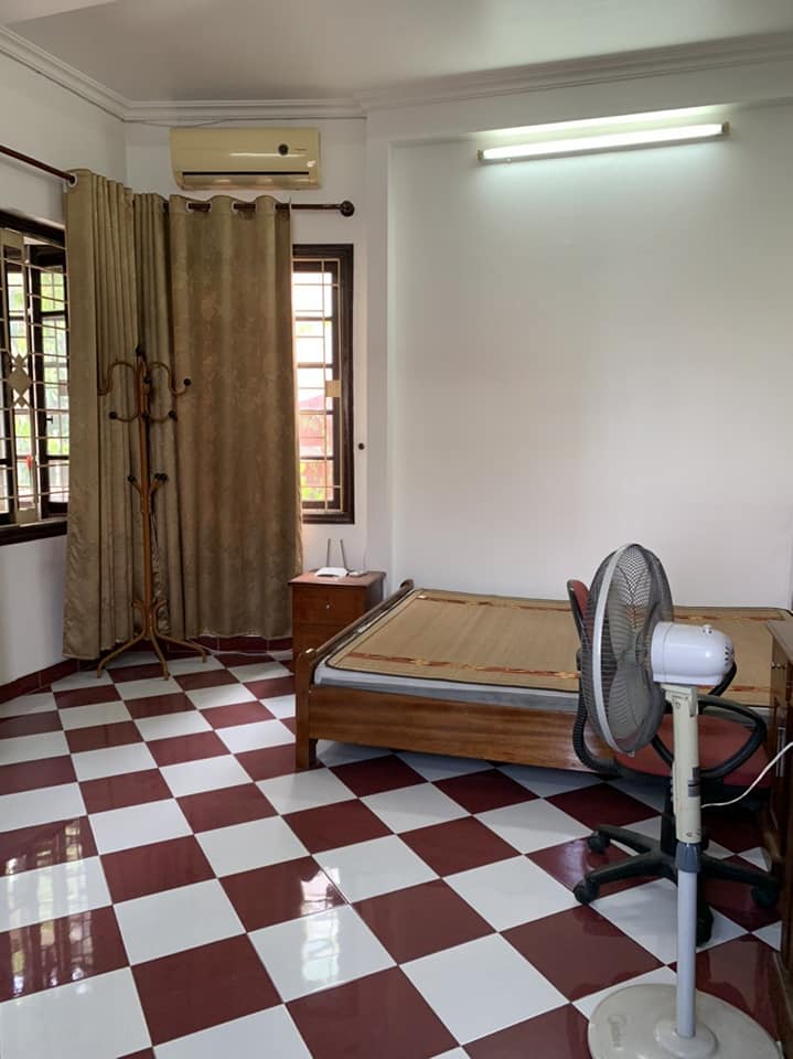 Cho thuê căn hộ tai Phố Lê Văn Hưu, Hai Bà Trưng giá chỉ 5tr/tháng