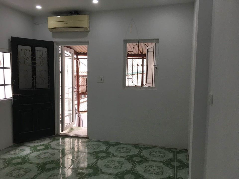 Cho thuê nhà nguyên căn ngõ 55 Dương Văn Bé, Hai Bà Trưng