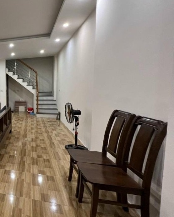 Cần bán căn nhà riêng ởThị Xã Sơn Tây 100m, full nội thất