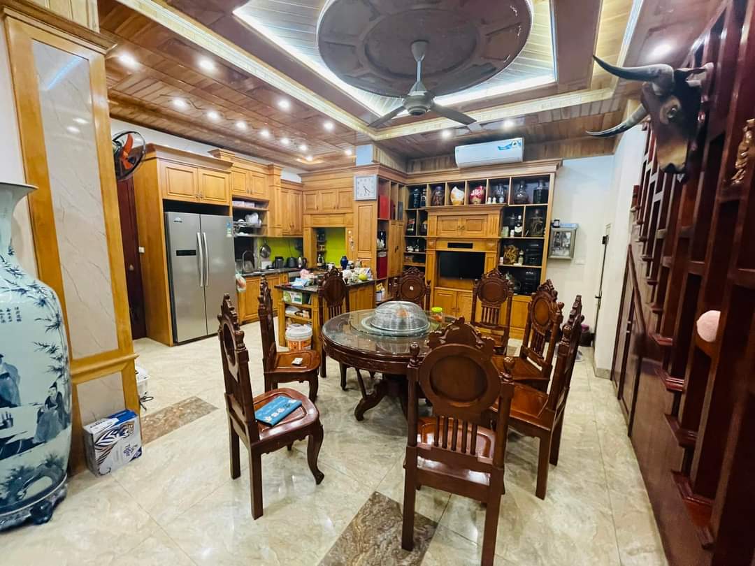 Bán nhà tại Phạm Tuấn Tài, Cầu Giấy diện tích 55m2 giá 11,9 tỷ