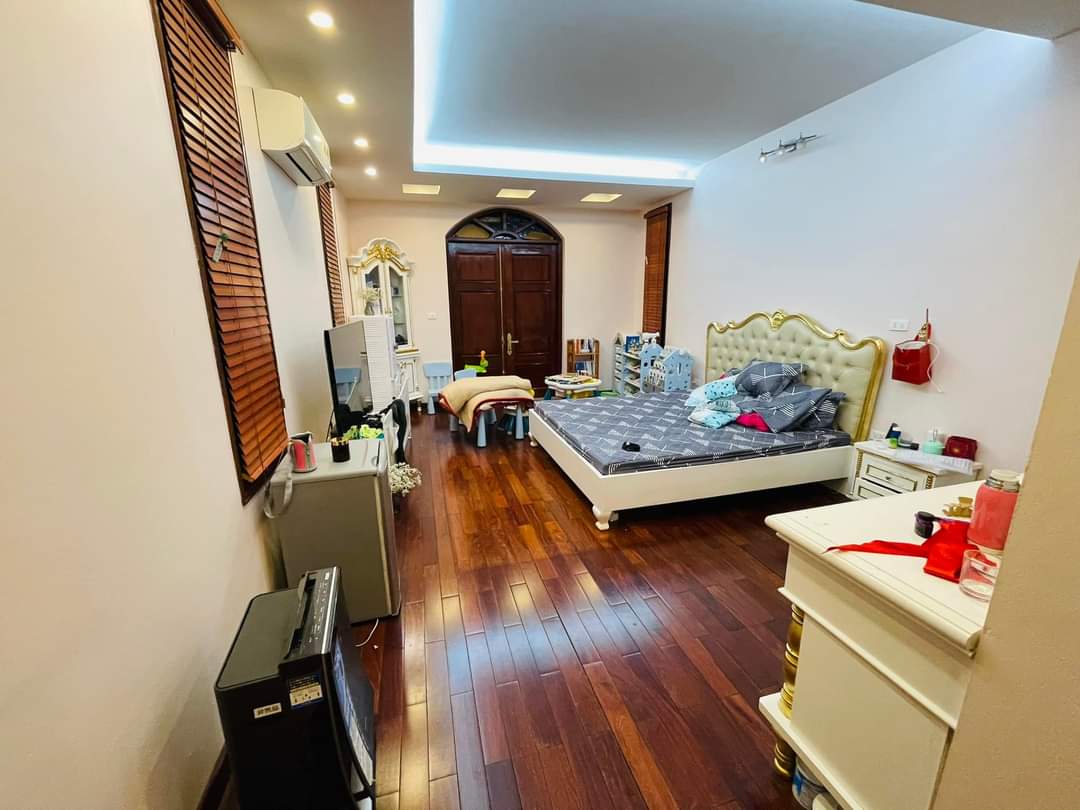 Bán nhà tại Phạm Tuấn Tài, Cầu Giấy diện tích 55m2 giá 11,9 tỷ