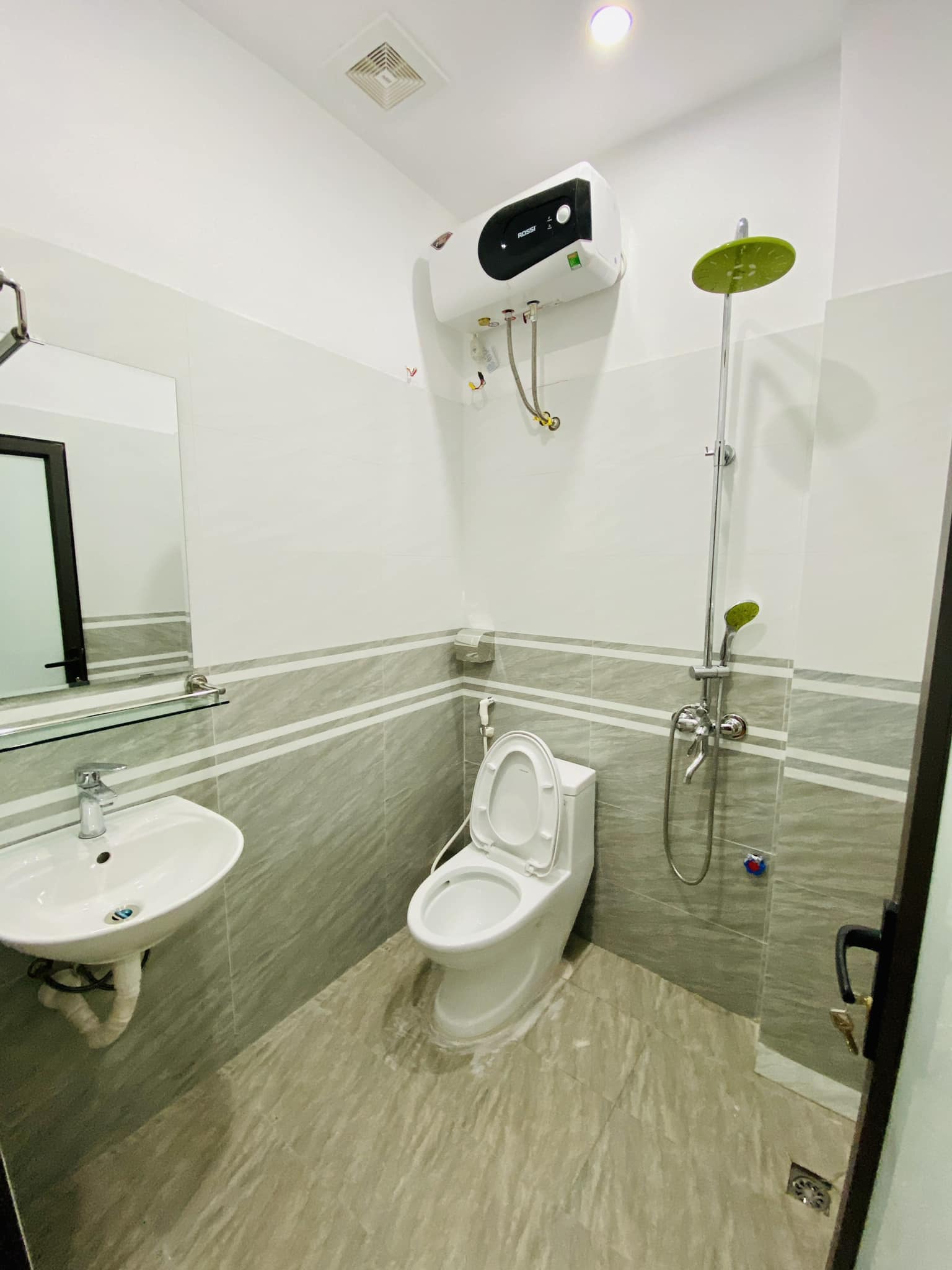 Bán nhà 5 tầng diện tích 45m2 giá 5,8 tỷ tại Cát Linh, Đống Đa