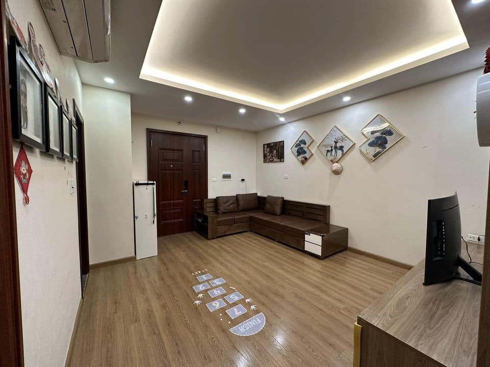 Cho thuê căn hộ chung cư tòa B11 Nam Trung Yên, Cầu Giấy