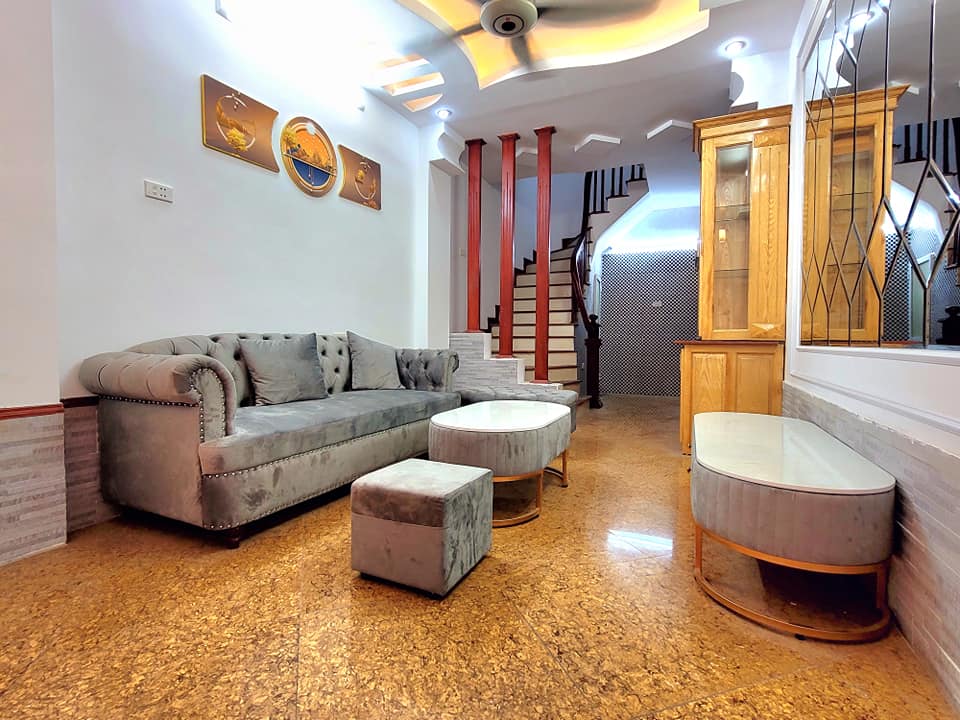 Bán nhà 5 tầng diện tích 30m2 giá 3,5 tỷ tại Trương Định, Hoàng Mai