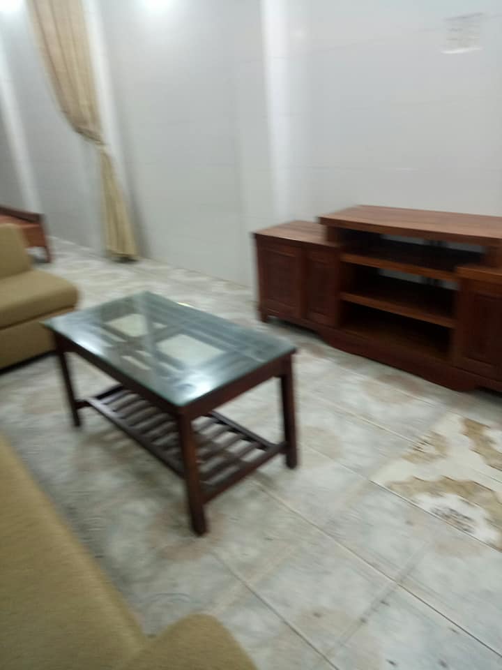 Cho thuê nhà mới đẹp tại Hoàng Hoa Thám, có thể vừa ở vừa kinh doanh