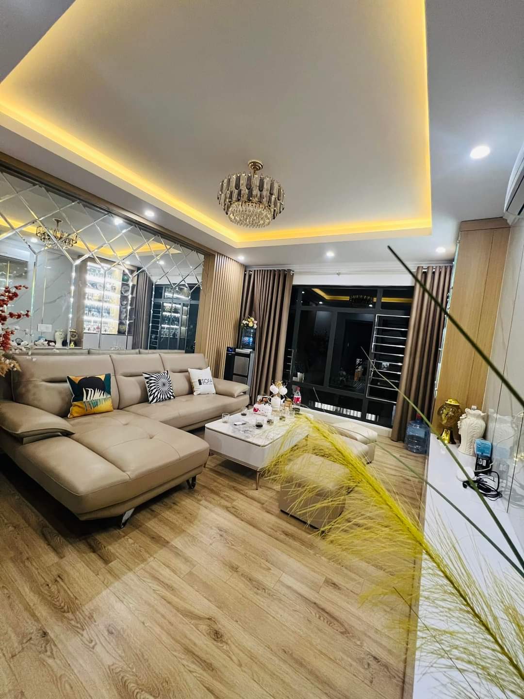 Chính củ cần bán nhà 5 tầng diện tích 77m2 giá 9,98 tỷ tại An Dương Vương, Tây Hồ