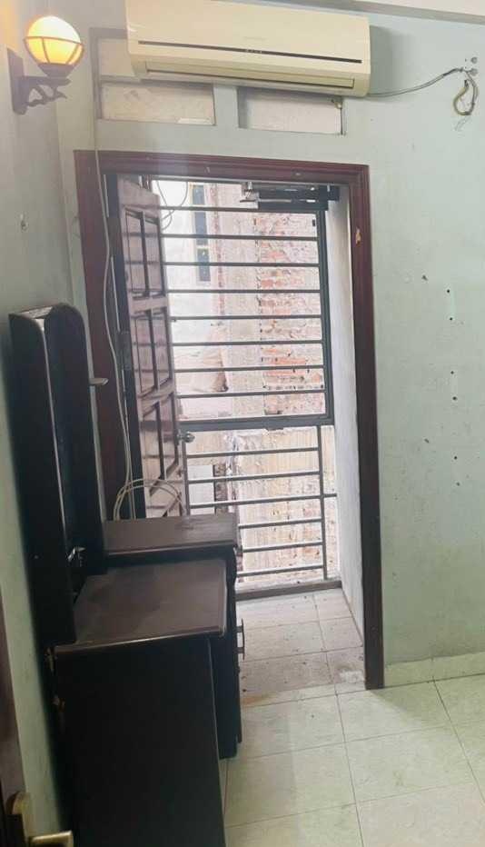 Bàn căn nhà ở khu vực Phú Thượng, quận Tây Hồ, Hà Nội