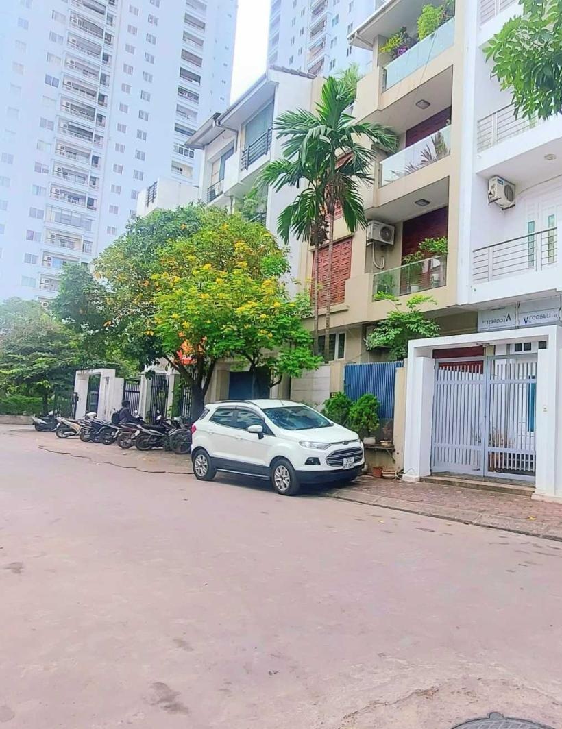 Bán nhà ở Tây Hồ, Hà Nội giá chỉ 20 tỷ diện tích 119m2
