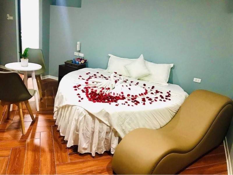Chính chủ cần sang nhượng nhà nghỉ tại Nguyễn Chí Thanh, Đống Đa