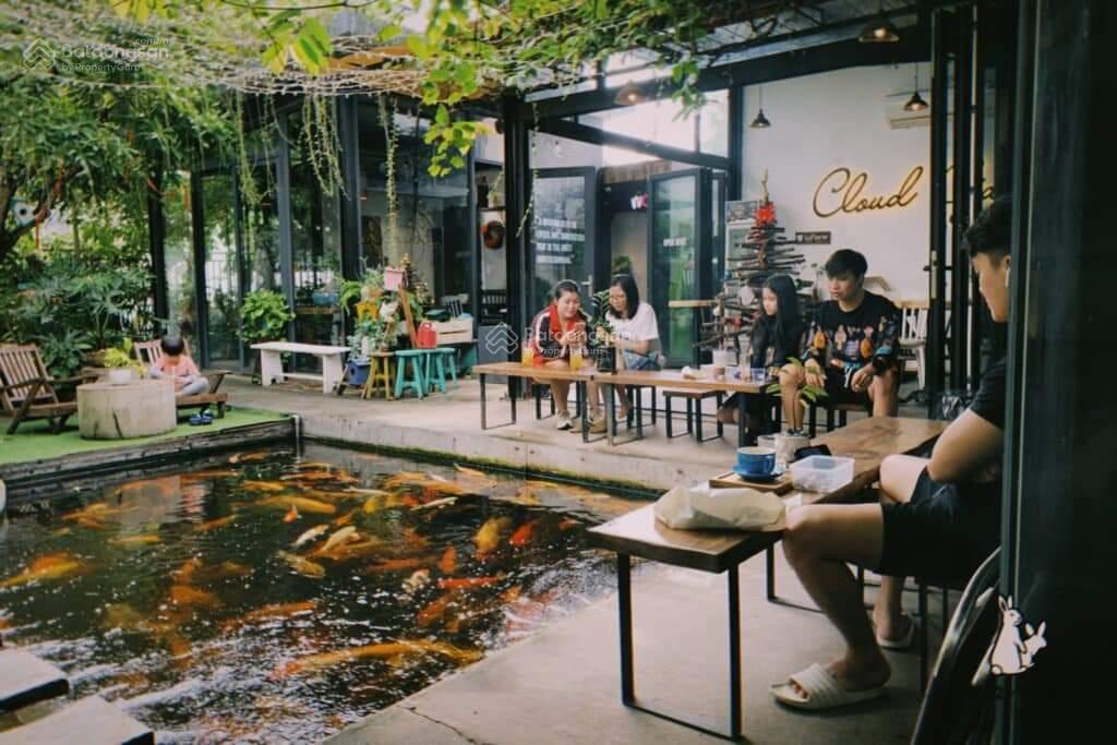Cần nhượng lại quán Cafe  2 tầng, mặt tiền 9m tại phố Duy Tân, Cầu Giấy