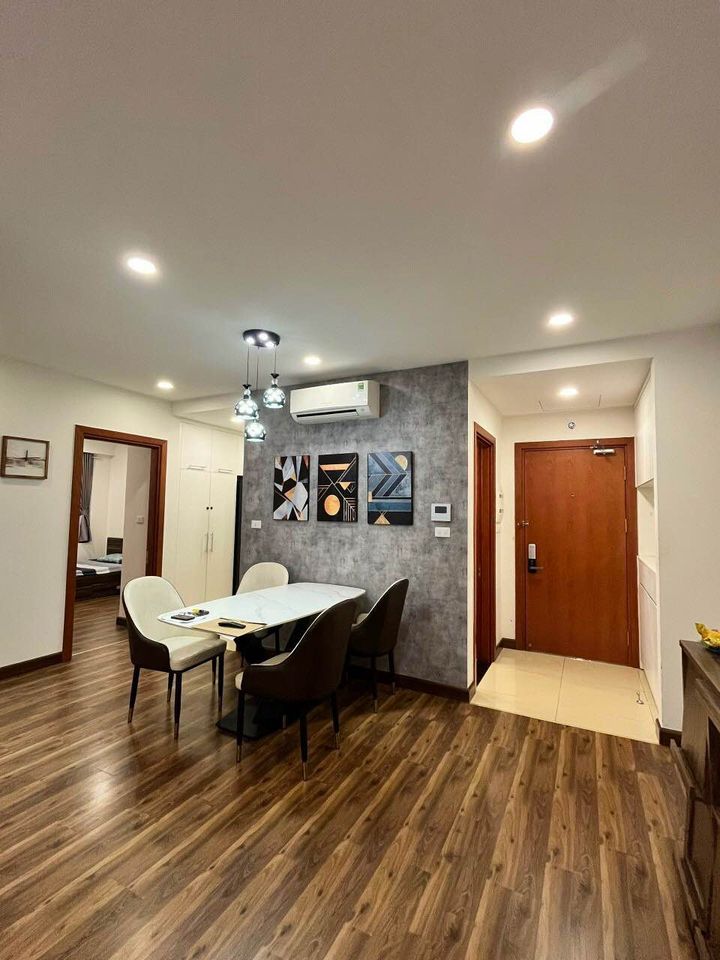 Cho thuê căn hộ cao cấp Goldmark City Hồ Tùng Mậu