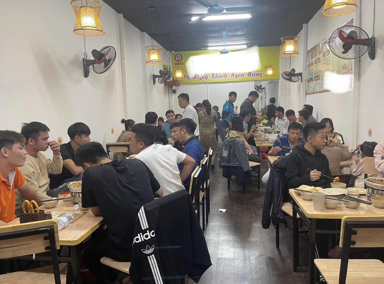 Cần nhượng lại quán lẩu tại Trần Đại Nghĩa gần ngã tư Trương Định