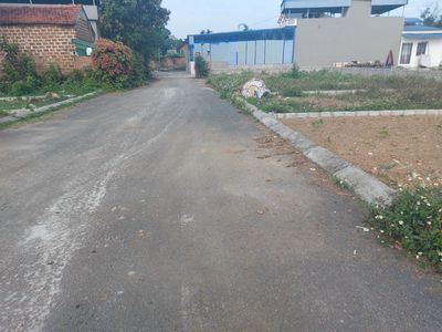 Bán nhà 3 tầng ở Thạch Thất Hà Nội giá 4.5 tỷ miễn trung gian