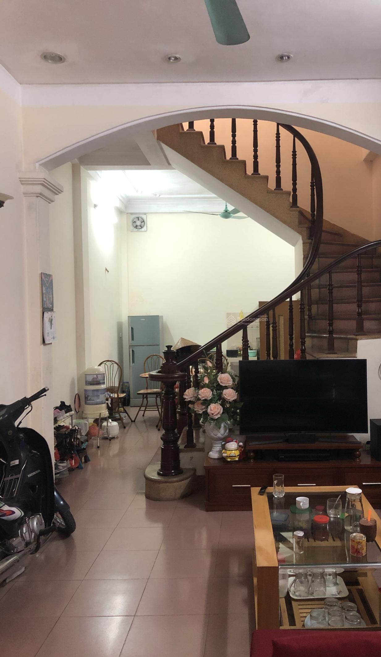 Bán gấp nhà chính chủ có diện tích 36m² 4 tầng huyện Thanh Trì Hà Nội