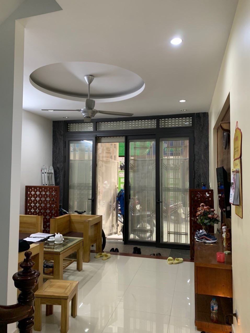 Bán ngay nhà vừa xây được 3 năm thoáng đẹp ở Thanh Xuân, Hà Nội