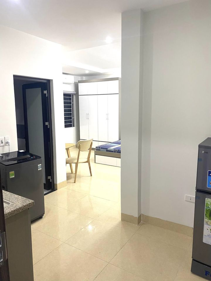 Cho thuê căn hộ tại 189 Hoàng Hoa Thám giá 5,2tr/tháng