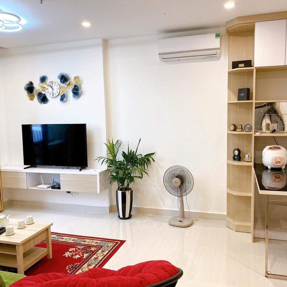 Cần cho thuê gấp căn hộ Vinhomes Ocean Park Gia Lâm, chỉ 6tr/tháng