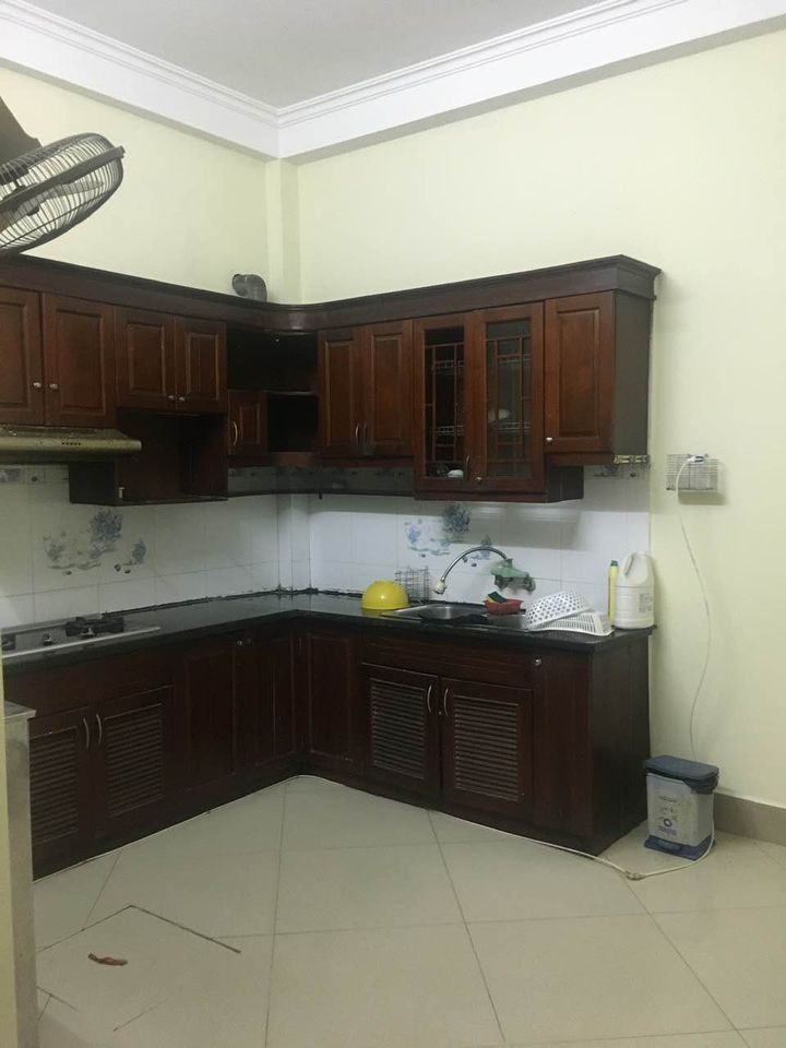 Cho thuê nhà 4 tầng tại Xóm Đình, Triều Khúc giá 10tr/tháng