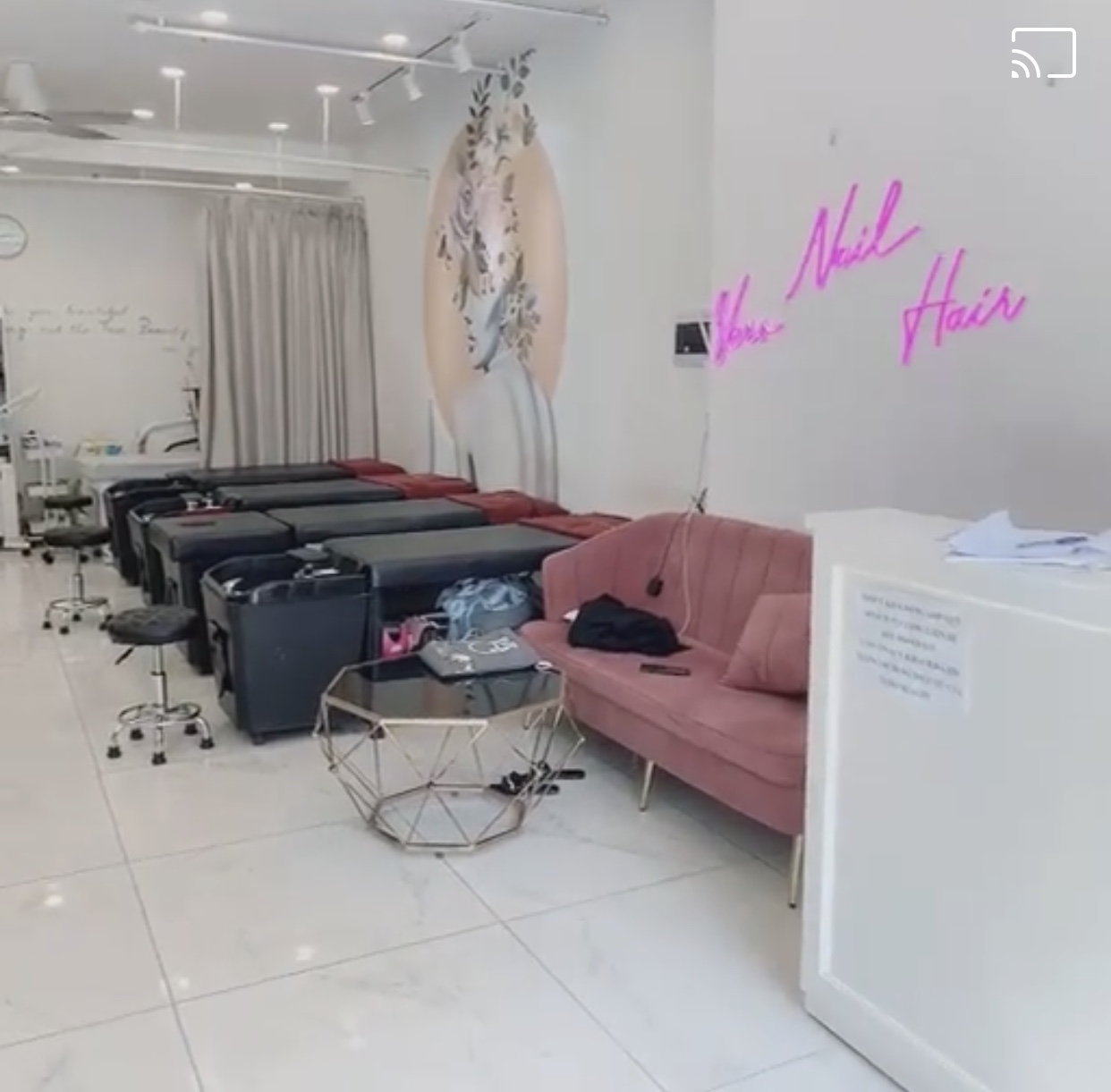 Cần nhượng lại cửa hàng nail, spa tại Minh Khai, Hai Bà Trưng
