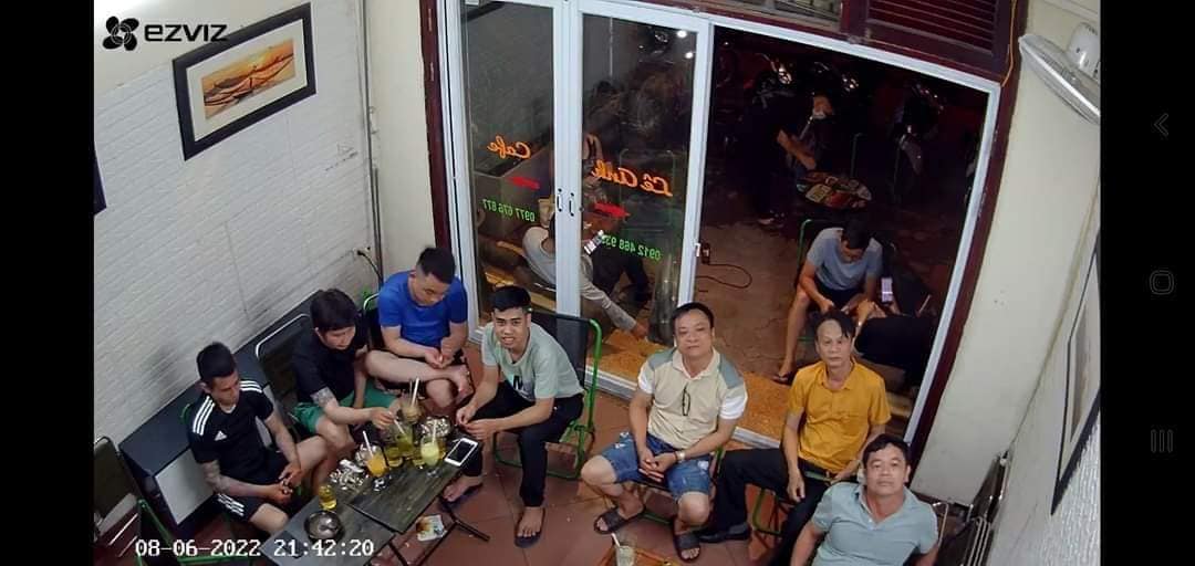 Cần sang nhượng lại quán cafe tại Hoàng Quốc Việt, Cầu Giấy