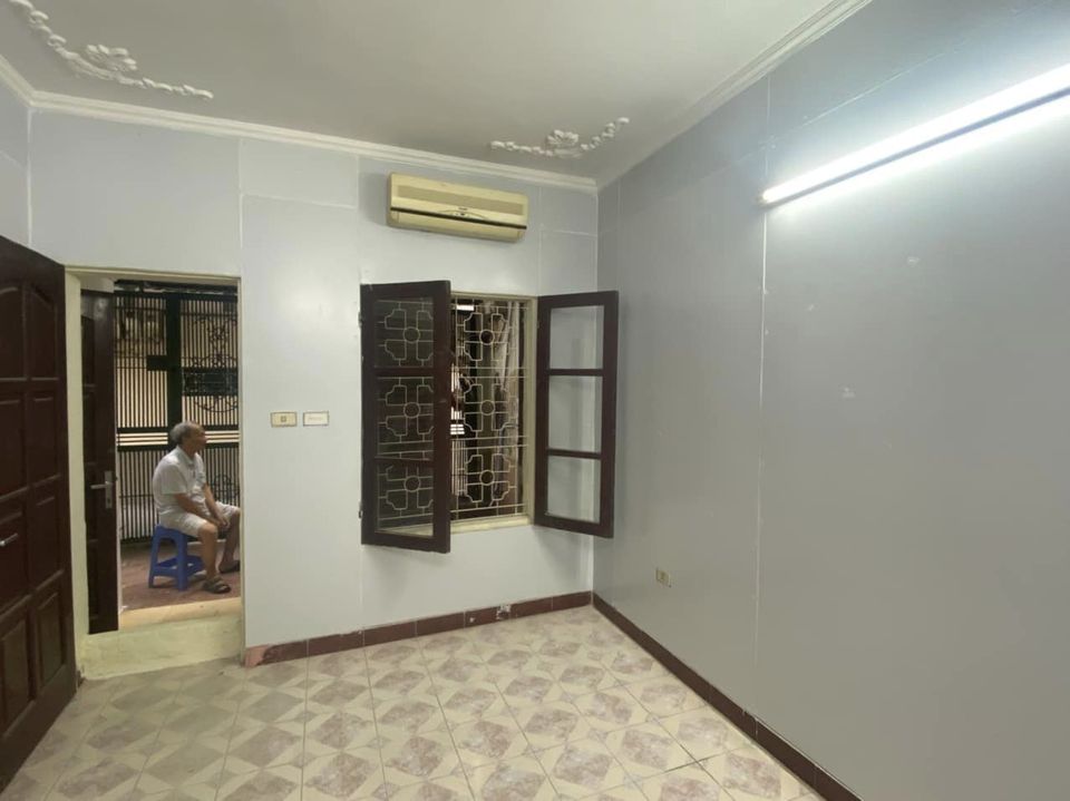 Cho thuê nhà tại Đội Cấn, Ba Đình giá chỉ 7,5tr/tháng