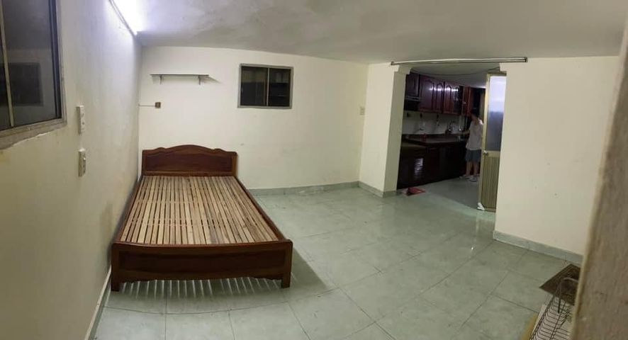 Cho thuê nhà ở tầng 2 cuối đường Hoàng Mai giá chỉ 4tr/tháng