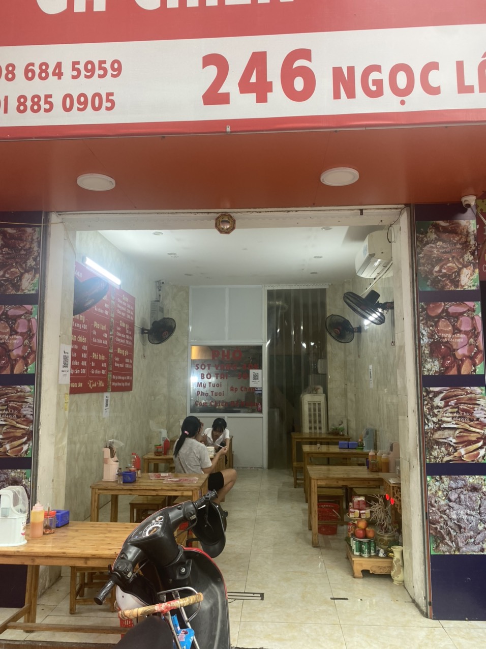 Cần sang nhượng lại quán ăn tại 246 Ngọc Lâm, hà Nội