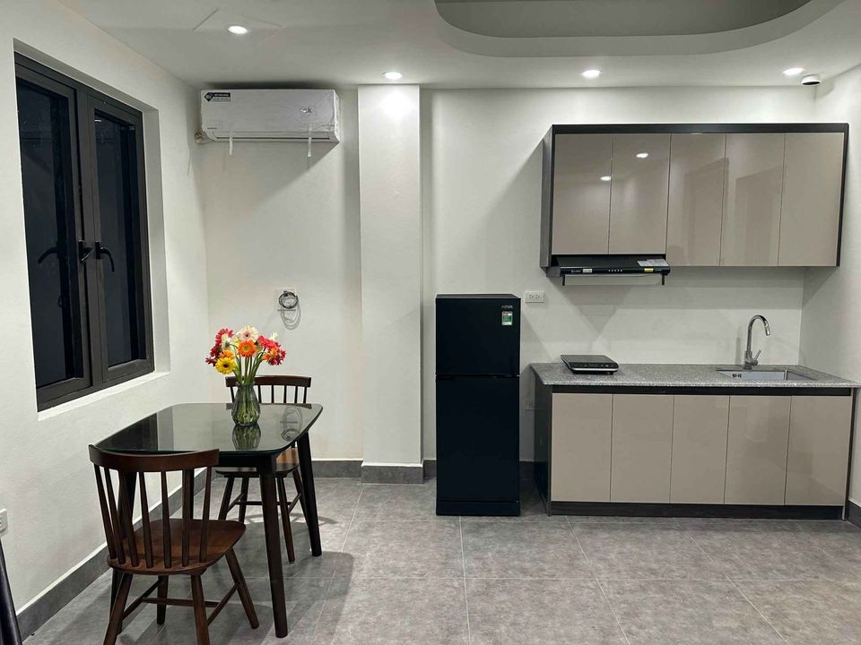 Cho thuê chung cư mini tại 210 Đội Cấn, Ba Đình giá 8tr/tháng