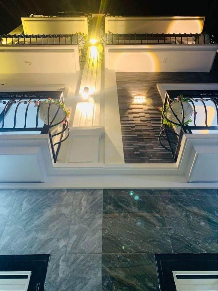 Cho thuê nhà 4 tầng tại Đào Tấn, Ba Đình giá 12tr/tháng