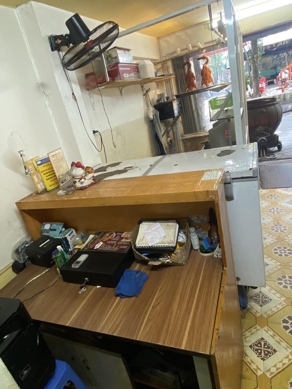 Cần nhượng lại mặt bằng quán Vịt Hoàng Ký tại 106 D7 Thành Công, Ba Đình