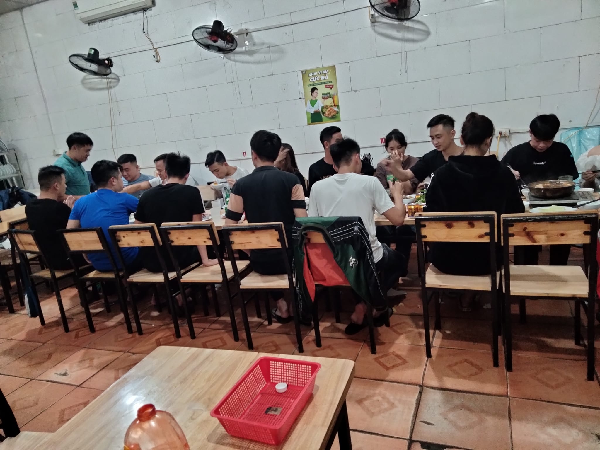 Cần nhượng lại cửa hàng ăn tại 70 Tây Tưu, Bắc Từ Liêm