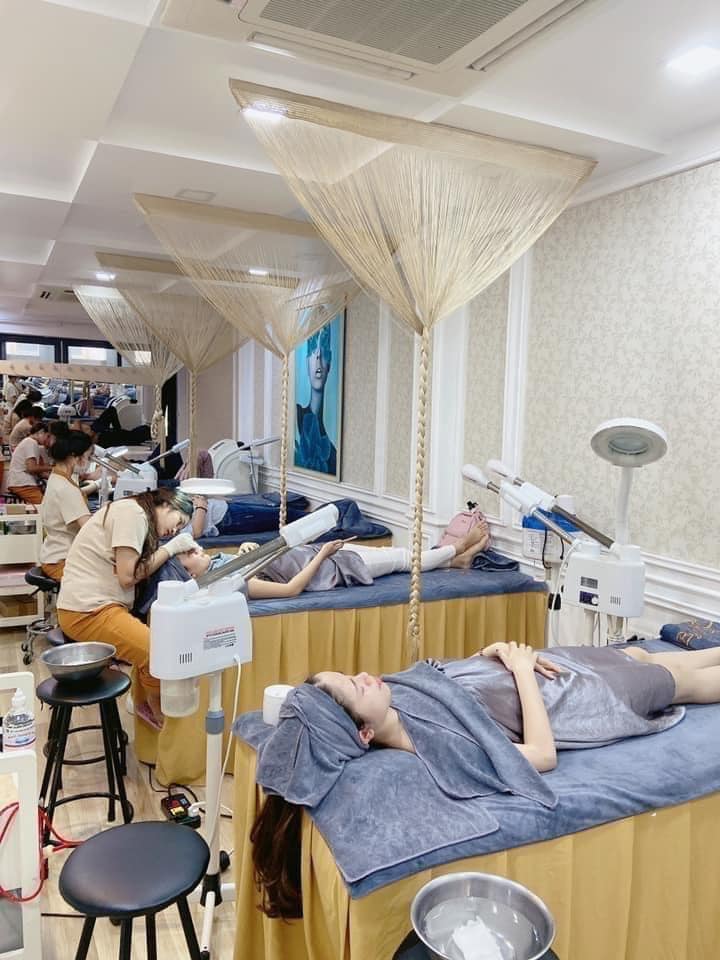 Cần nhượng lại cửa hàng spa thiết kế sang trọng, hiện đại tại Pháo Đài Láng, Đống Đa
