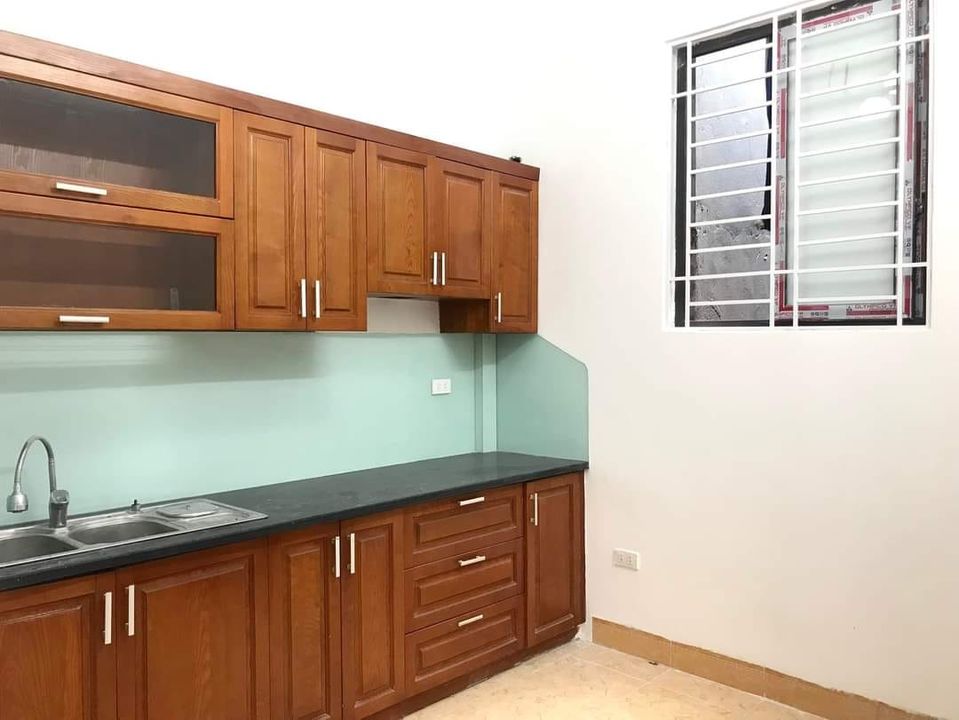 Cần bán nhà Trương Định, lô góc, nhà đẹp, ngõ ô tô, gần phố, 38m2, 3.4 tỷ