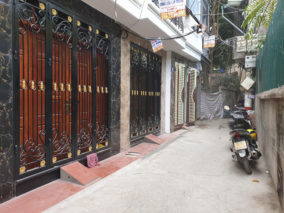 Cần bán nhà Trương Định, lô góc, nhà đẹp, ngõ ô tô, gần phố, 38m2, 3.4 tỷ
