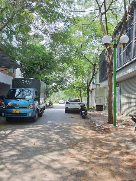 Bán đất rộng 60m, ô tô tránh ở Linh Đàm, Quận Hoàng Mai