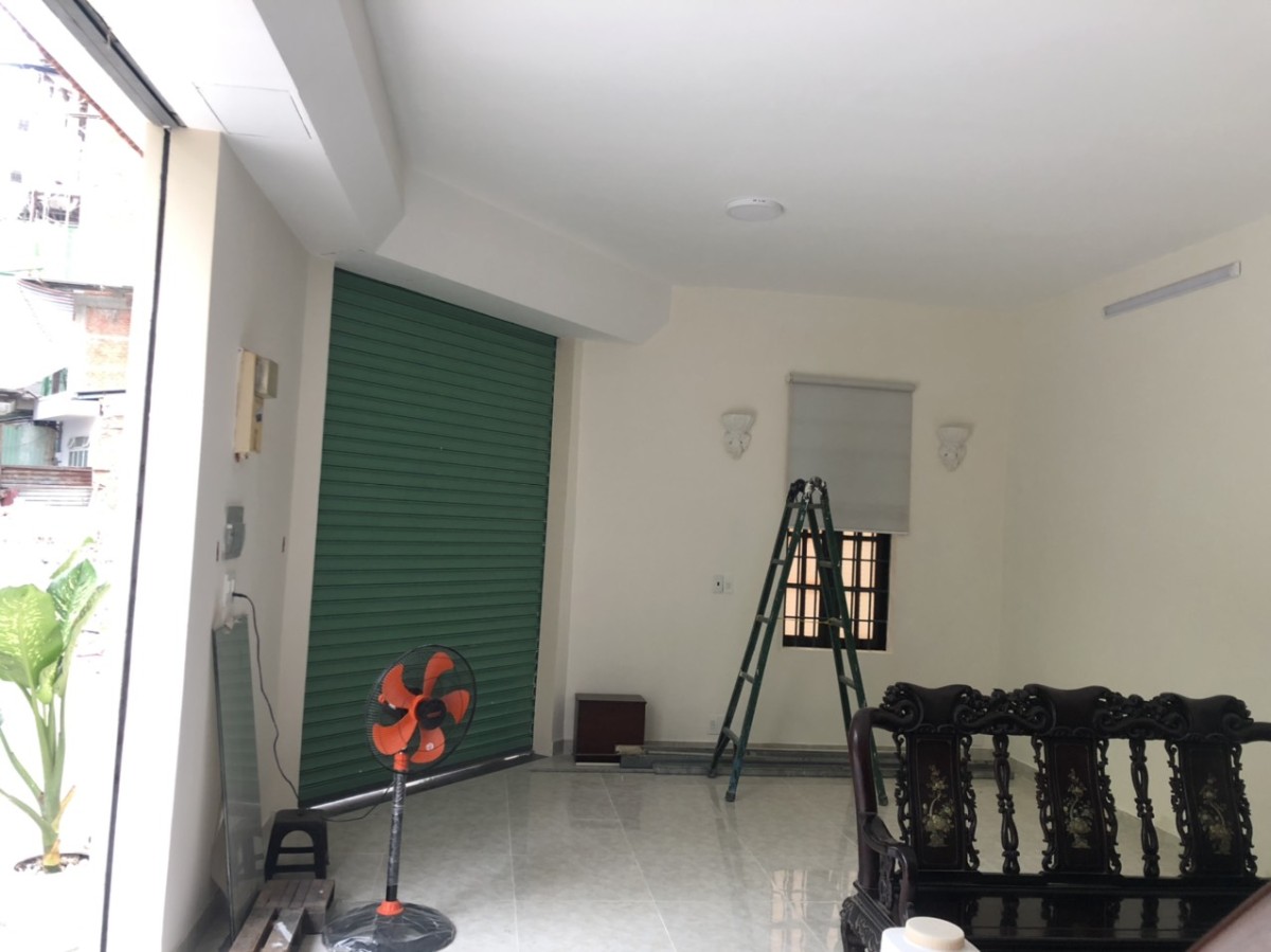 Cần cho thuê nhà nguyên căn 2 mặt tiền đường Cộng Hòa giá 25 tr/tháng