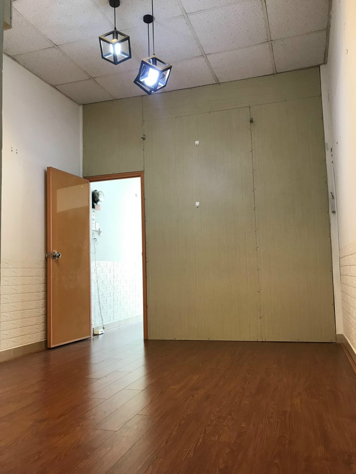Chính chủ cho thuê nhà nguyên căn tại Nguyễn Thiện Thuật, giá 20tr/tháng